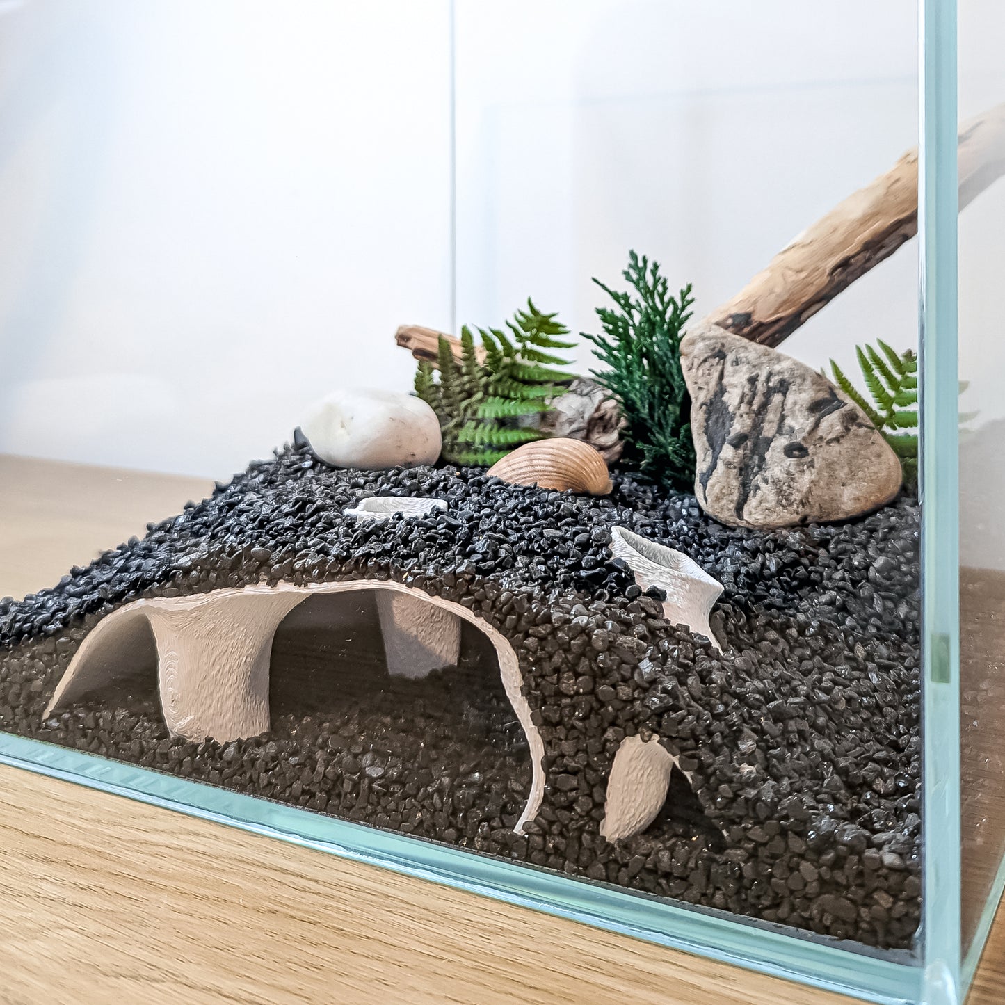 Large Aquarium Cave for Shrimp, Betta & Bottom Dwellers