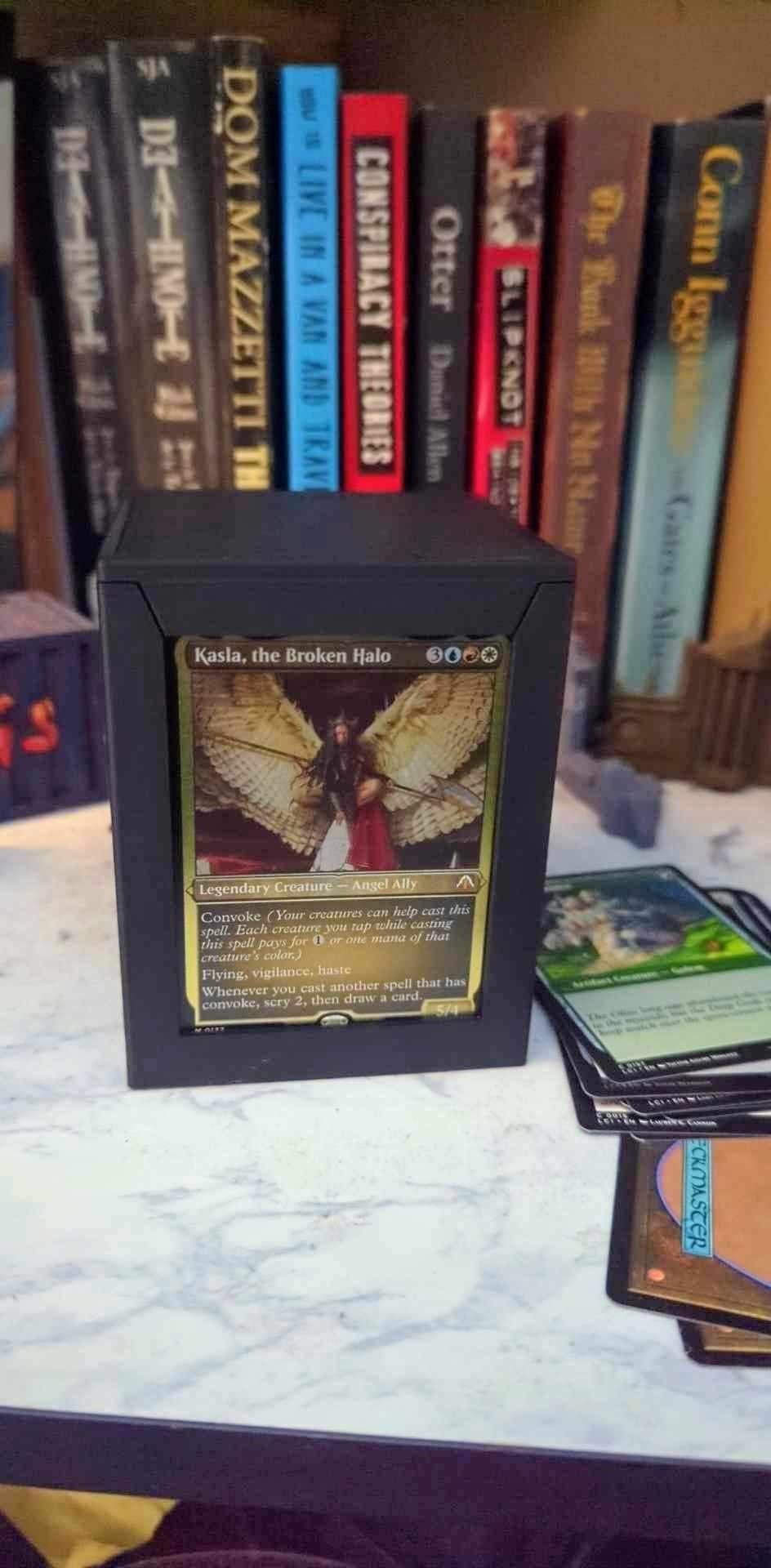 Commander Deck Box for Magic the Gathering (Magnetised) - Fits 100 + Single Sided Sleeved Cards and Passes the Shake Test - See Video - Blubber Cove